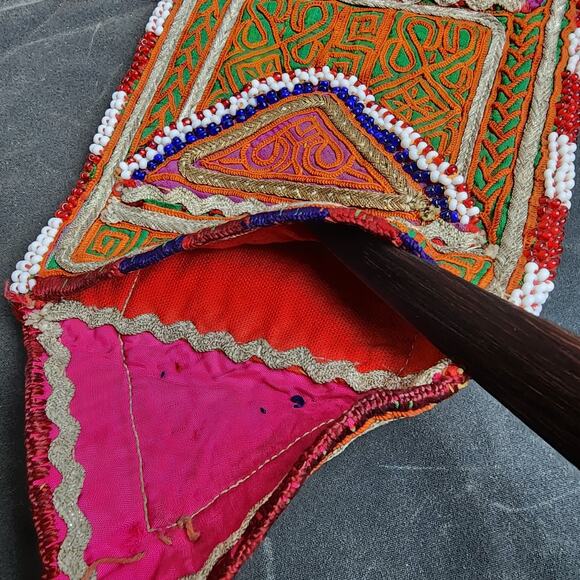 Kuchi Embroidered Pouch Wallet Central Asian Handmade Beaded Green Red - Picture 7 of 9